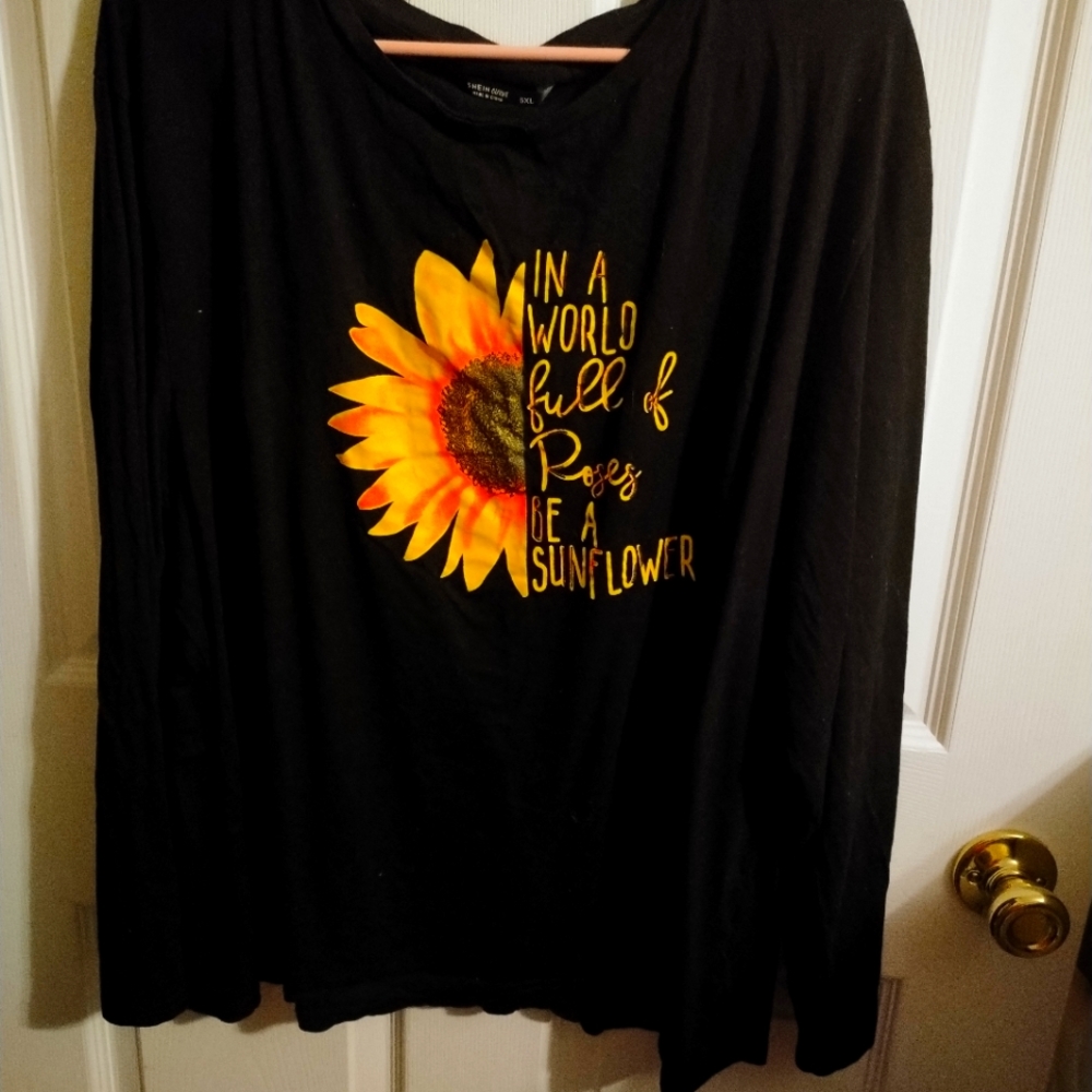 Long sleeve sunflower